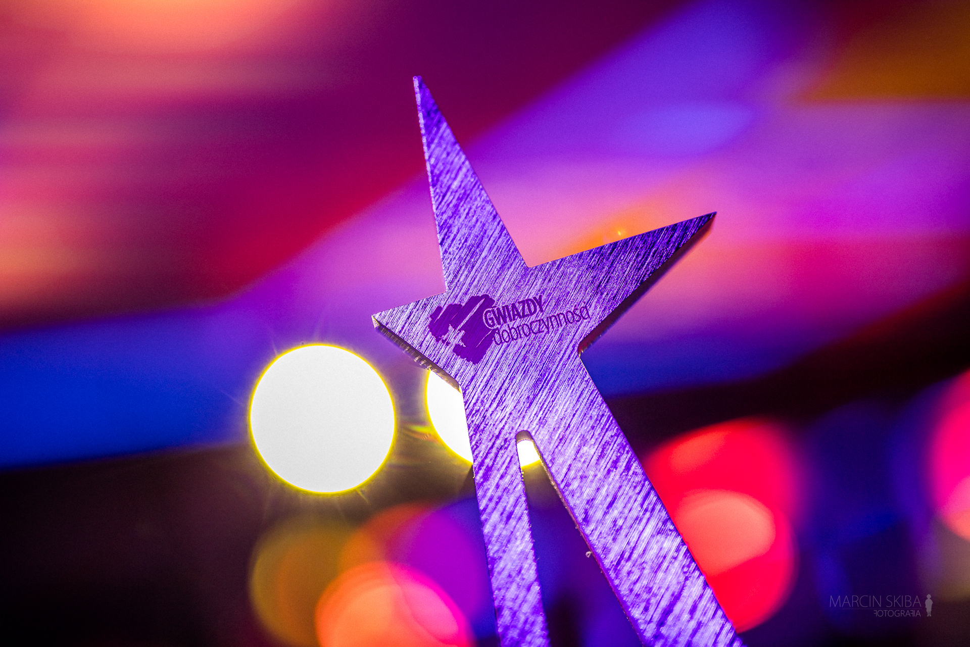 Statuetka Plebiscytu Gwiazdy Dobroczynności